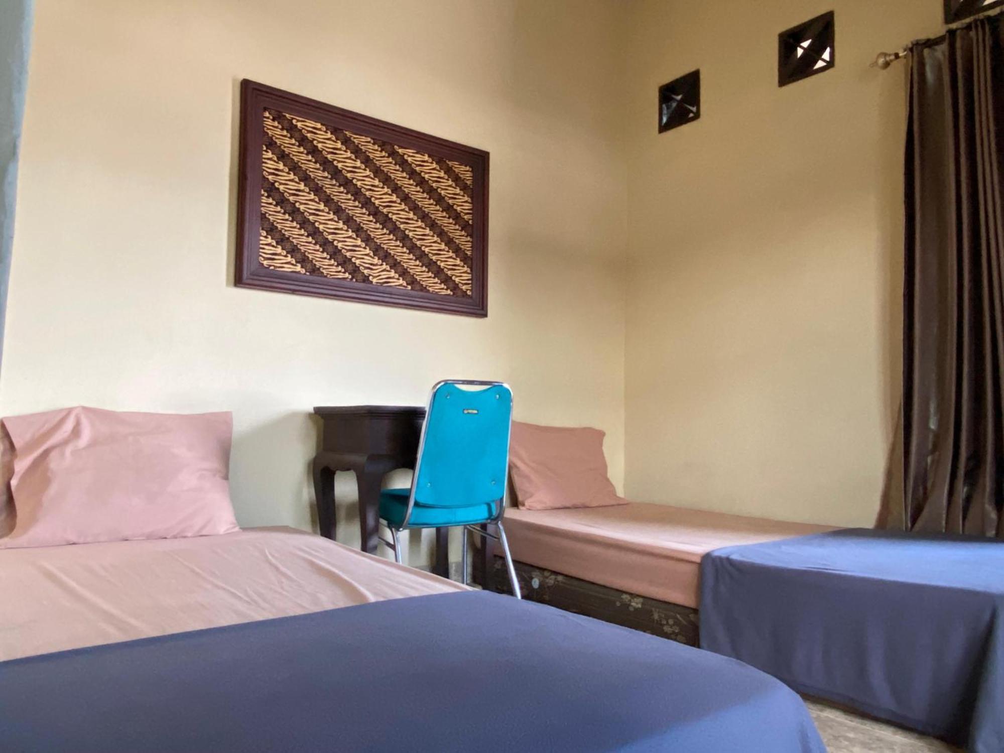 Hostel Good Feeling Banyuwangi Banyuwangi  Exterior foto